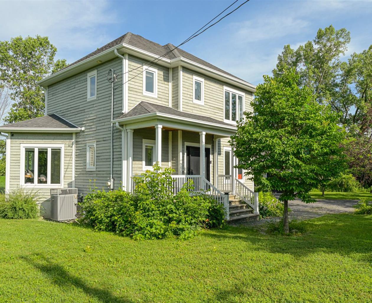 4504, Ch. Ste-Thérèse - Carignan